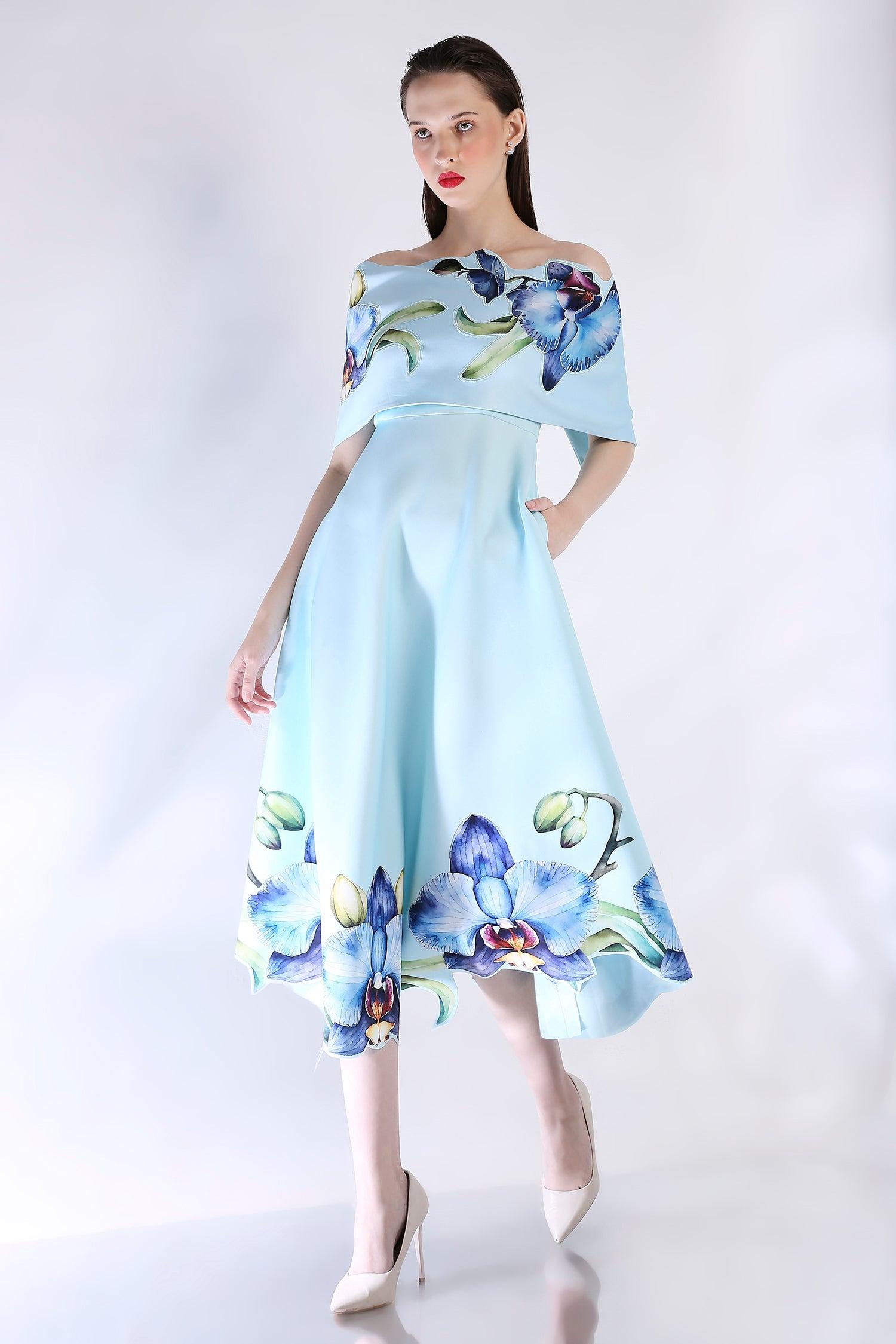 Rosela + Floral Wrap, a product by Ozeqo