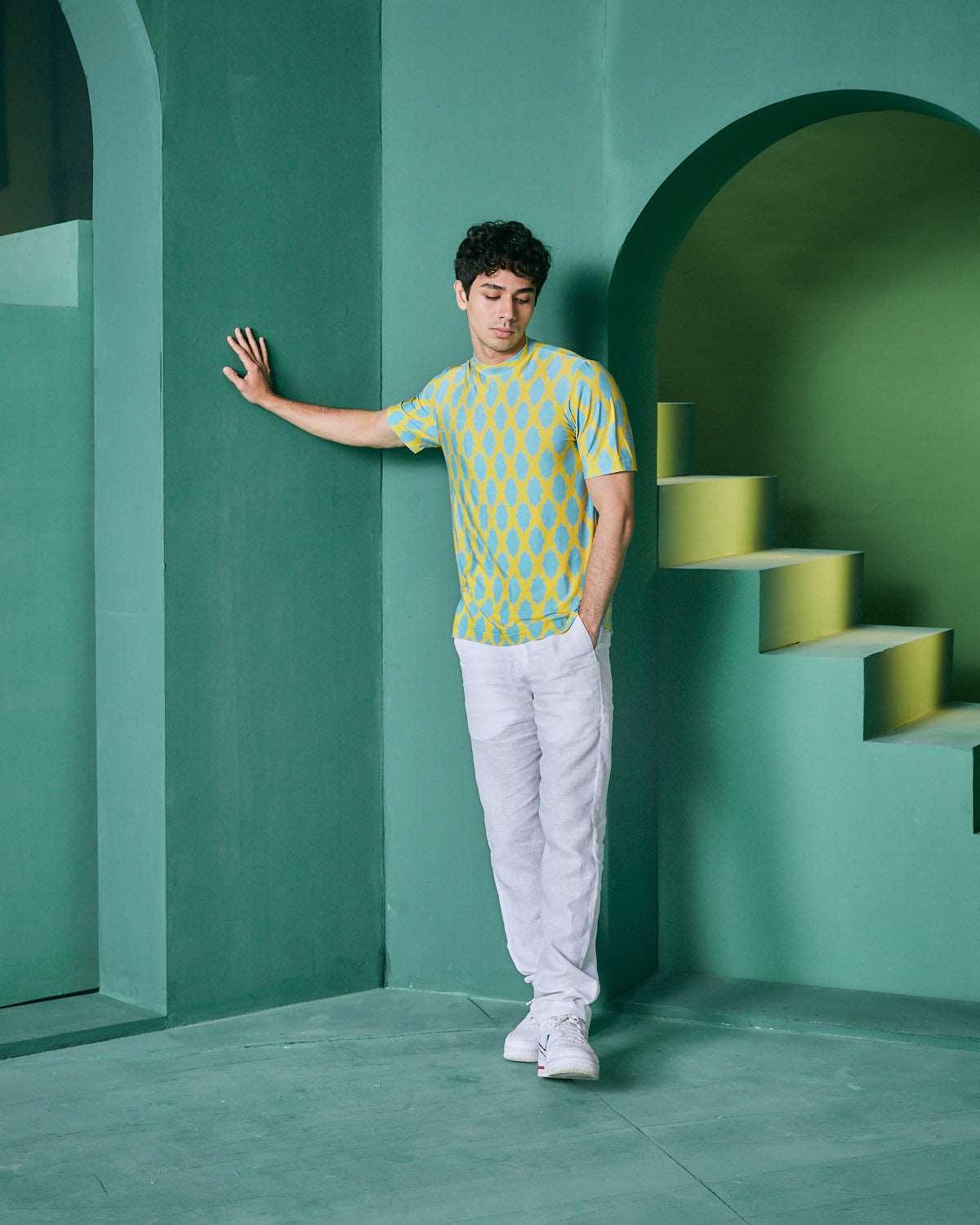 STRAIGHT FIT TROUSER IN COLOR, a product by cuin